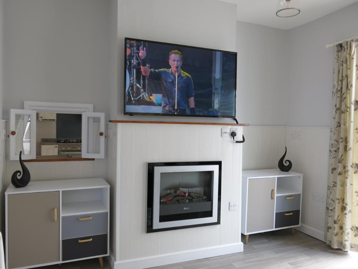 3 Bedroom Home With Welcome Breakfast Near Beaches Рамсгейт Екстериор снимка